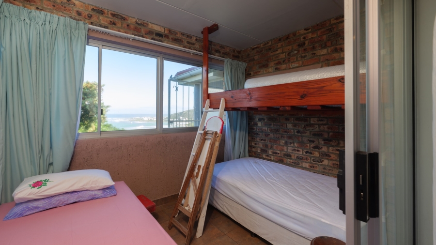 To Let 2 Bedroom Property for Rent in Oceanview Heights Western Cape